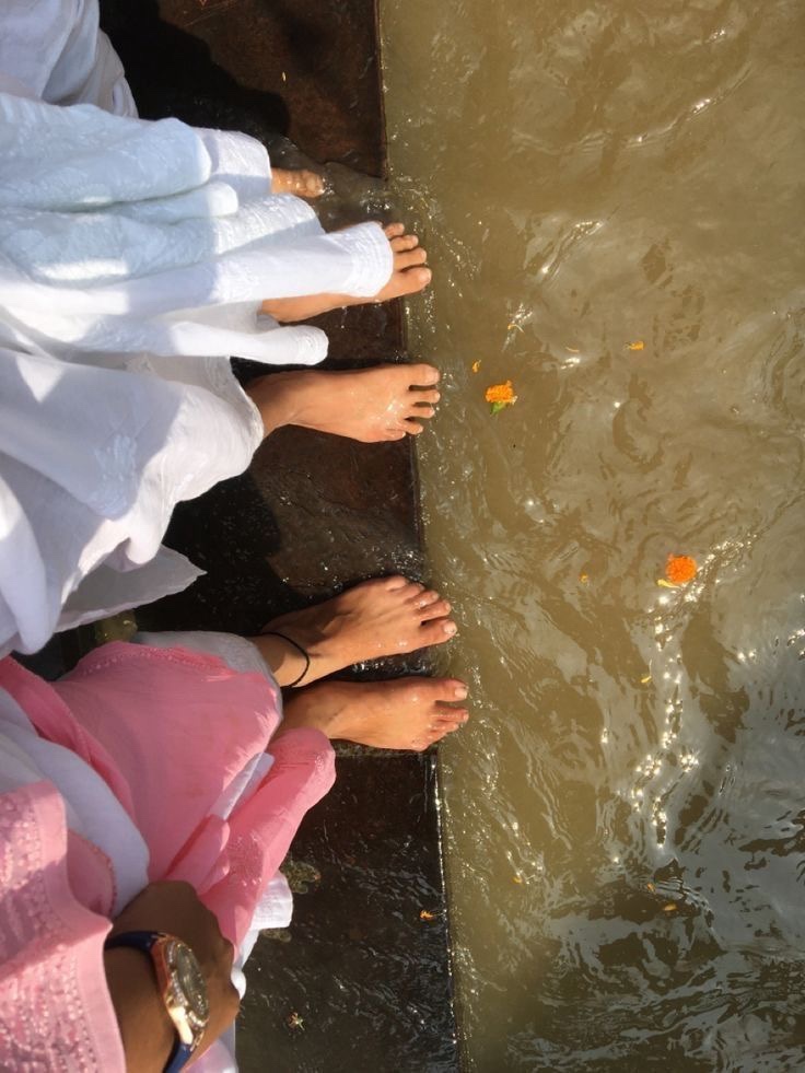 Are You Falling Too Deep? Signs of Limerence and How to Find Your Way&nbsp;Back